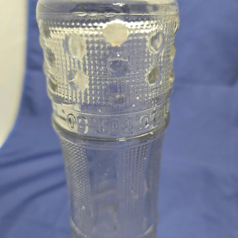 Vintage Supreme Beverages 7 oz Clear Glass Bottle‎ Fairfield Iowa 46